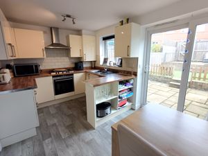 Photo 7- click for photo gallery